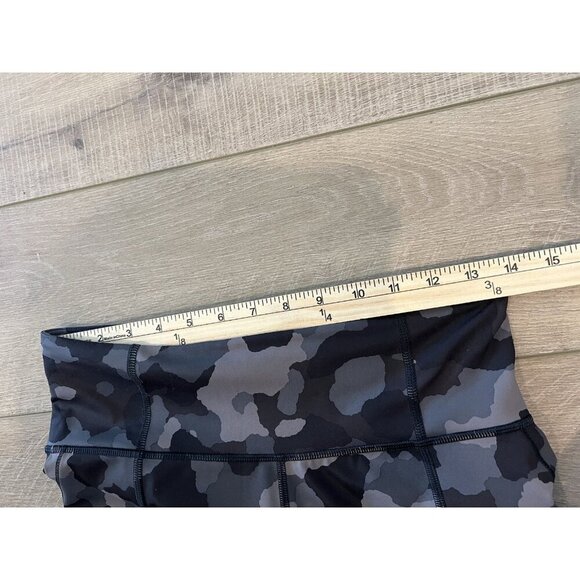 Athleta Lightning 7/8 Leggings Gray Camouflage Size Small Tall ST pockets - Picture 10 of 10